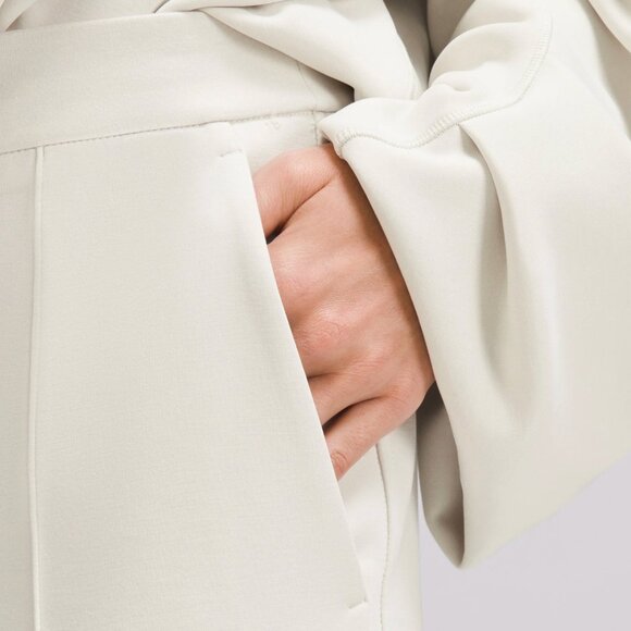 Luluemon Softstreme Pintuck Mid-Rise Pant Regular XL NWT Bone - Picture 2 of 6